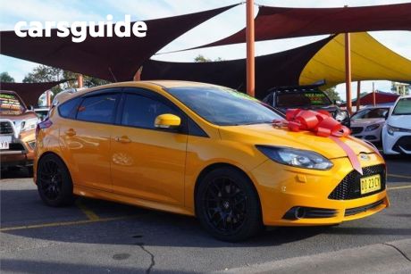 Yellow 2013 Ford Focus Hatchback ST