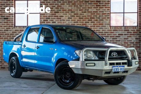 Blue 2010 Toyota Hilux Dual Cab Pick-up Workmate