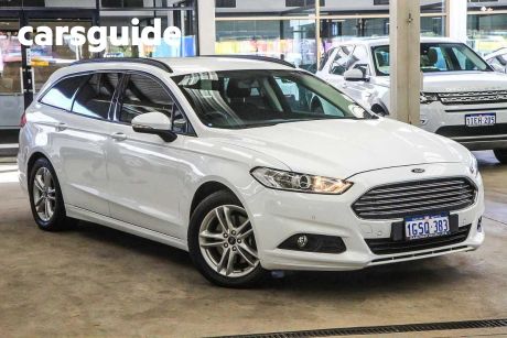 White 2019 Ford Mondeo Wagon Ambiente