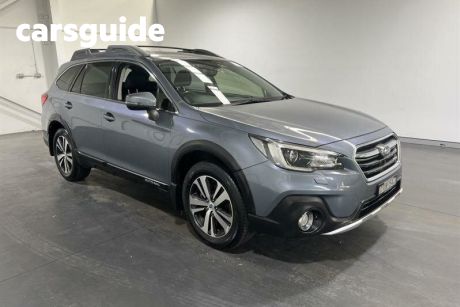 Silver 2018 Subaru Outback Wagon 2.5I Premium