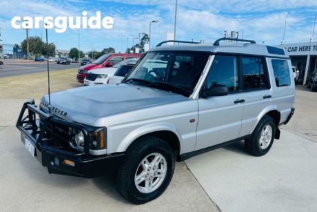 Grey 2003 Land Rover Discovery Wagon