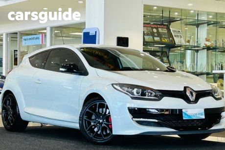 White 2015 Renault Megane Coupe RS 265 CUP Premium