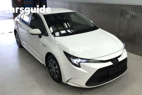 White 2021 Toyota Corolla Sedan Ascent Sport Hybrid