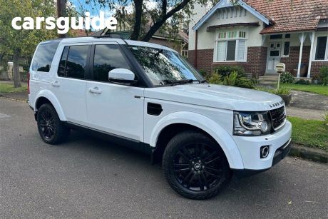White 2016 Land Rover Discovery Wagon SDV6 HSE