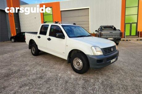 White 2005 Holden Rodeo Crew Cab Pickup DX