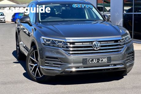 Grey 2019 Volkswagen Touareg Wagon Launch Edition