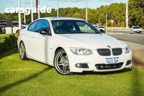 White 2013 BMW 320D Coupe