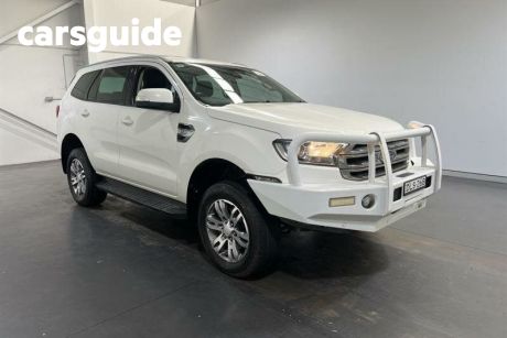White 2016 Ford Everest Wagon Trend