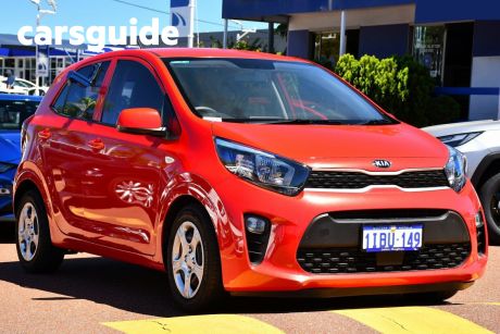 Red 2016 Kia Picanto Hatchback SI