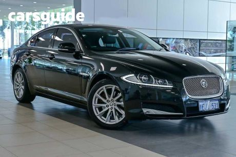 Black 2013 Jaguar XF Sedan 2.2D Premium Luxury