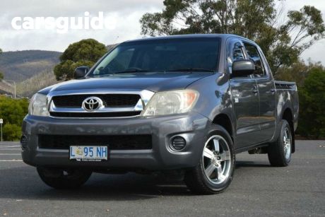 Grey 2008 Toyota Hilux Dual Cab Pick-up Workmate