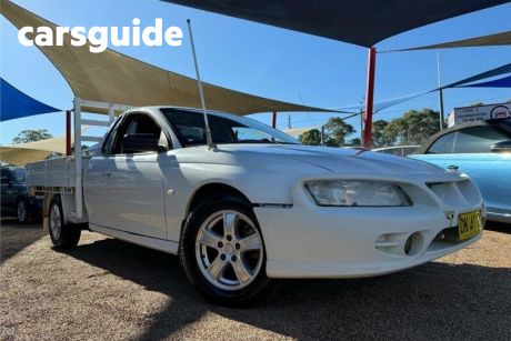 White 2005 Holden Commodore Cab Chassis ONE Tonner