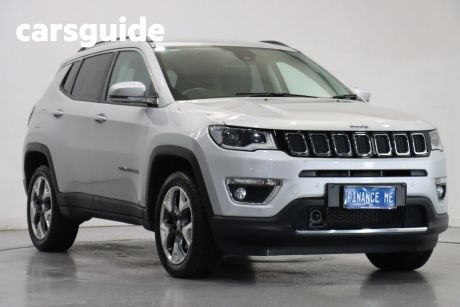 Silver 2021 Jeep Compass Wagon Limited (4X4)