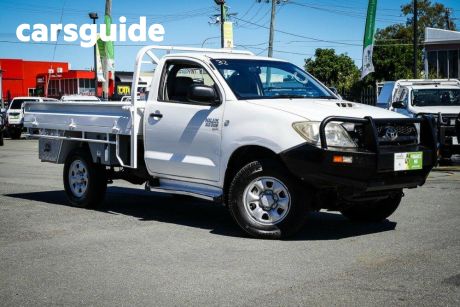 White 2008 Toyota Hilux Cab Chassis SR (4X4)