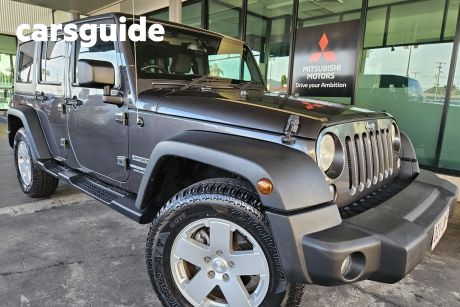 Grey 2017 Jeep Wrangler Unlimited Softtop Sport (4X4)