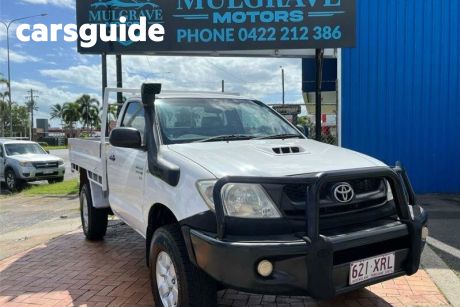 White 2010 Toyota Hilux Cab Chassis SR (4X4)