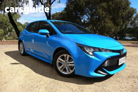 Blue 2019 Toyota Corolla Hatchback Ascent Sport (hybrid)
