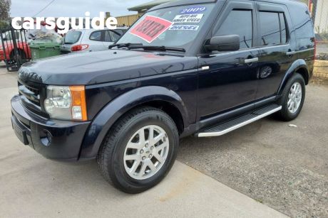 Blue 2009 Land Rover Discovery 3 Wagon SE