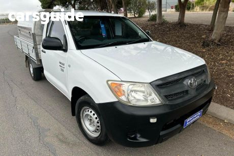 2005 Toyota Hilux Cab Chassis Workmate