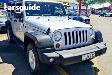 Silver 2007 Jeep Wrangler Softtop Unlimited Sport (4X4)