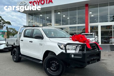 White 2022 Toyota Hilux Double Cab Chassis SR (4X4)