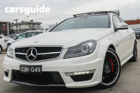 White 2012 Mercedes-Benz C-CLASS Coupe C63 AMG SPEEDSHIFT MCT