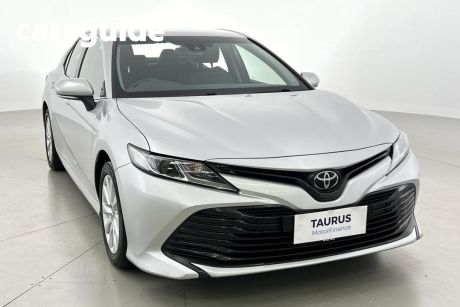 Silver 2019 Toyota Camry Sedan Ascent