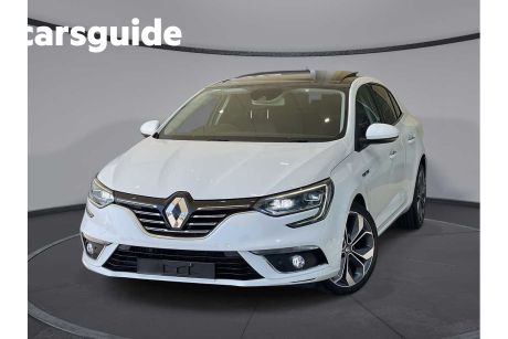 White 2018 Renault Megane Sedan Intens