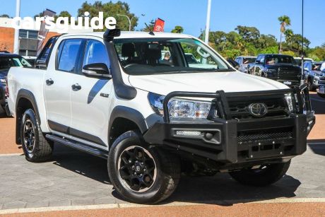 White 2019 Toyota Hilux Double Cab Pick Up Rugged (4X4)