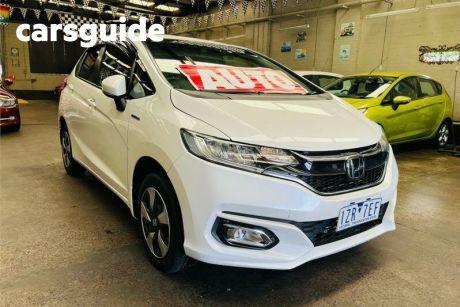 White 2018 Honda Fit OtherCar