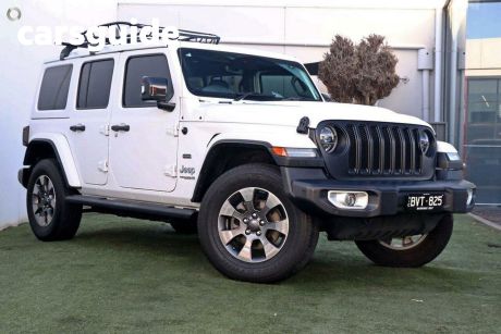 White 2019 Jeep Wrangler Unlimited Hardtop Overland (4X4)