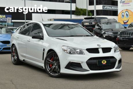 HSV Clubsport Sedan for Sale With Sunroof | CarsGuide