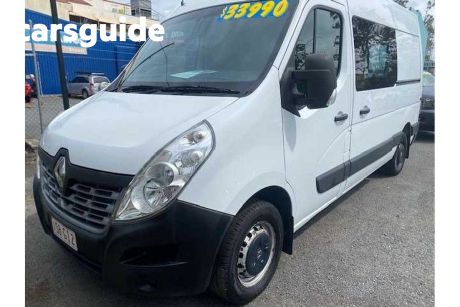 White 2018 Renault Master Commercial Low Roof SWB
