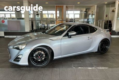 Silver 2013 Toyota 86 Coupe GTS