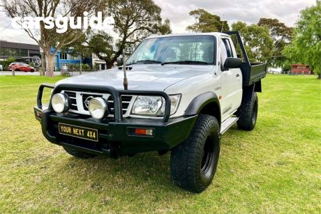 White 2003 Nissan Patrol Coil Cab Chassis ST (4X4)