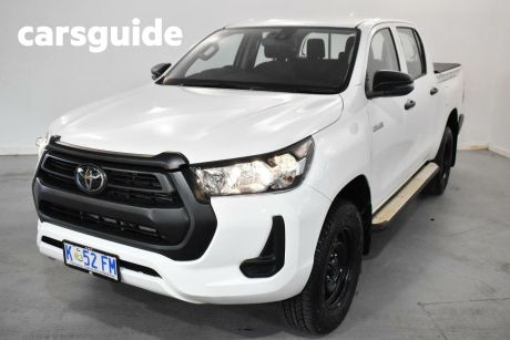White 2022 Toyota Hilux Double Cab Pick Up Workmate (4X4)
