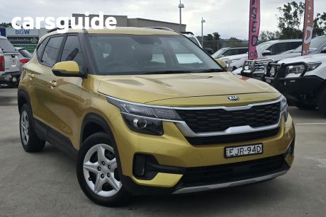 Yellow 2020 Kia Seltos Wagon S (fwd) With Safety Pack