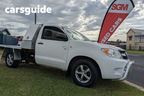 White 2007 Toyota Hilux Ute Tray GGN15R SR Cab Chassis 2dr Man 5sp 4.0i