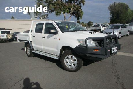 White 2013 Toyota Hilux Dual Cab Pick-up Workmate (4X4)