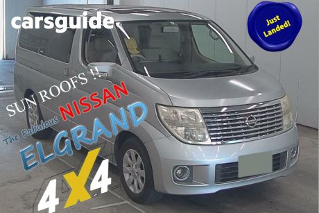 Silver 2005 Nissan Elgrand Commercial Luxury 8 Seater 4WD Sunroof