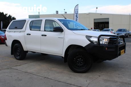 2018 Toyota Hilux Double Cab Pick Up Workmate (4X4)