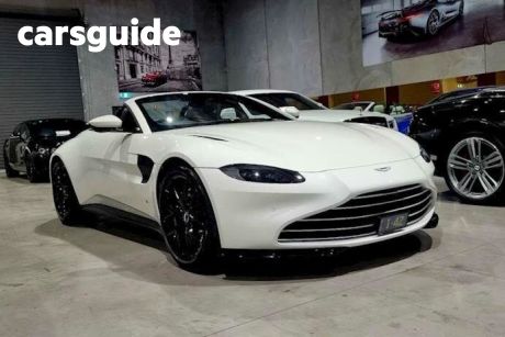 White 2022 Aston Martin Vantage Coupe