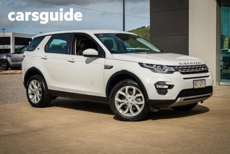 White 2018 Land Rover Discovery Sport Wagon HSE