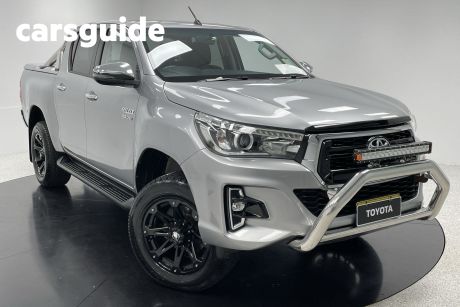 Silver 2018 Toyota Hilux Double Cab Pick Up SR5 (4X4)
