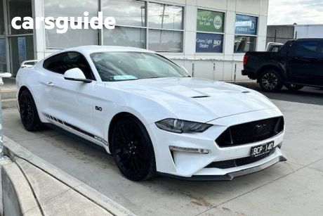 White 2019 Ford Mustang Coupe Fastback GT 5.0 V8