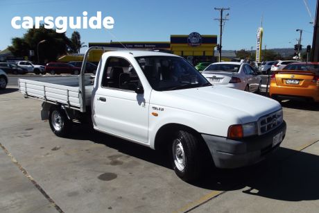 White 2001 Ford Courier Cab Chassis GL
