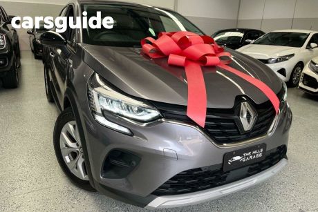 Grey 2021 Renault Captur Wagon Life