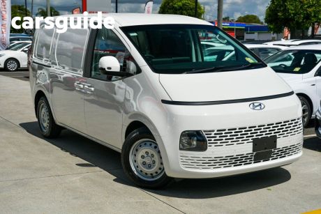 White 2023 Hyundai Staria Van Load 2S 2.2D Liftback