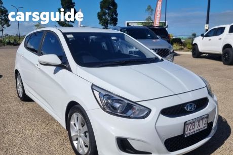 White 2017 Hyundai Accent Sedan Sport