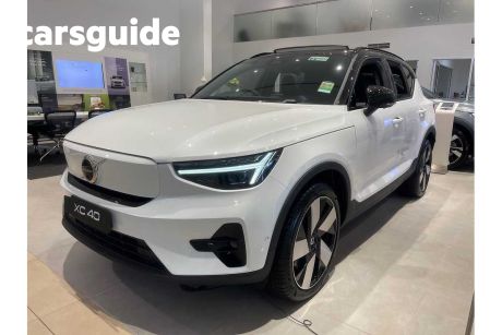 White 2023 Volvo XC40 Wagon Recharge Twin Pure Electric